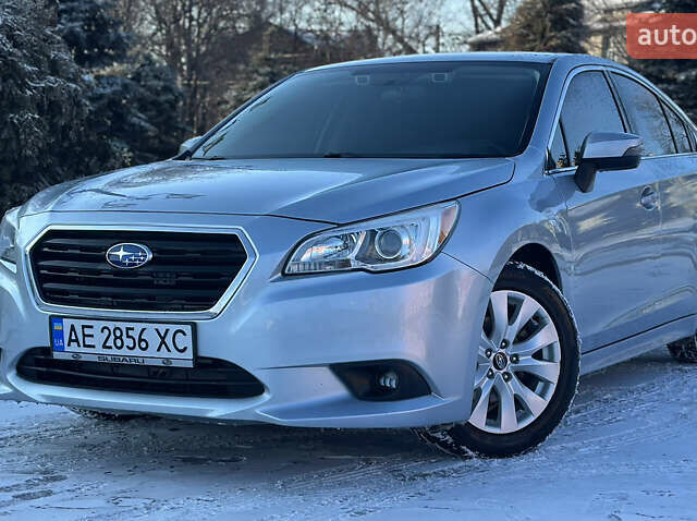 Серый Субару Легаси, объемом двигателя 2.46 л и пробегом 196 тыс. км за 11200 $, фото 1 на Automoto.ua