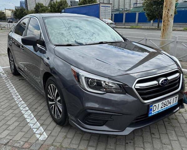 Сірий Субару Легасі, об'ємом двигуна 2.5 л та пробігом 50 тис. км за 12700 $, фото 1 на Automoto.ua
