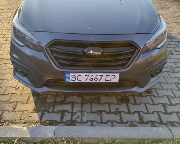 Серый Субару Легаси, объемом двигателя 2.5 л и пробегом 150 тыс. км за 11700 $, фото 1 на Automoto.ua
