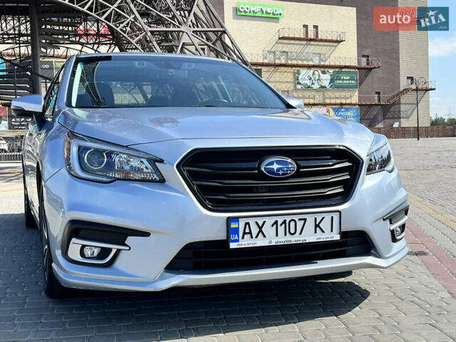 Сірий Субару Легасі, об'ємом двигуна 2.5 л та пробігом 70 тис. км за 16700 $, фото 1 на Automoto.ua