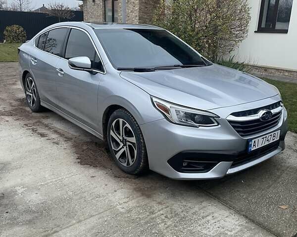 Серый Субару Легаси, объемом двигателя 2.5 л и пробегом 137 тыс. км за 19500 $, фото 1 на Automoto.ua