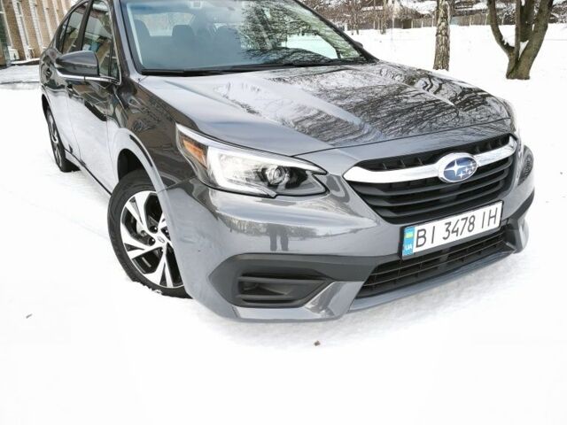 Серый Субару Легаси, объемом двигателя 2.5 л и пробегом 105 тыс. км за 17450 $, фото 1 на Automoto.ua