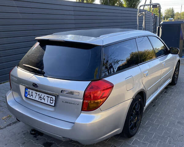 Сірий Субару Легасі, об'ємом двигуна 1.99 л та пробігом 200 тис. км за 5000 $, фото 1 на Automoto.ua