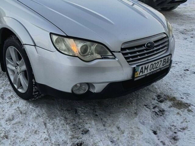 Серый Субару Легаси, объемом двигателя 2.5 л и пробегом 357 тыс. км за 4800 $, фото 1 на Automoto.ua
