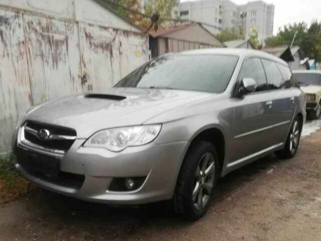 Серый Субару Легаси, объемом двигателя 2 л и пробегом 170 тыс. км за 3259 $, фото 1 на Automoto.ua