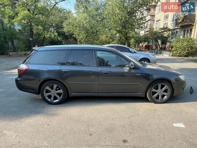 Сірий Субару Легасі, об'ємом двигуна 2 л та пробігом 263 тис. км за 4000 $, фото 1 на Automoto.ua