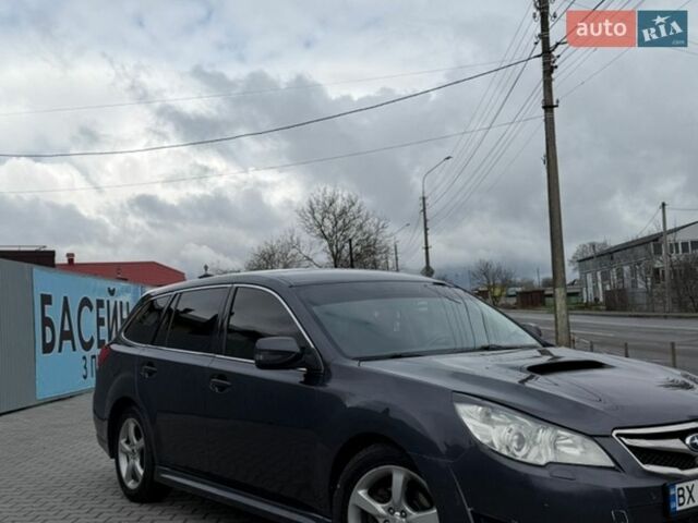 Сірий Субару Легасі, об'ємом двигуна 2 л та пробігом 280 тис. км за 5300 $, фото 1 на Automoto.ua