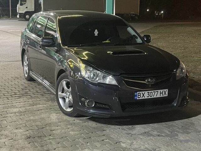 Сірий Субару Легасі, об'ємом двигуна 2 л та пробігом 278 тис. км за 7450 $, фото 1 на Automoto.ua