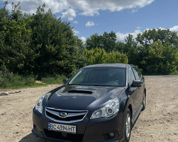 Сірий Субару Легасі, об'ємом двигуна 2 л та пробігом 193 тис. км за 6750 $, фото 1 на Automoto.ua