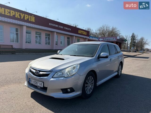 Сірий Субару Легасі, об'ємом двигуна 2 л та пробігом 290 тис. км за 8999 $, фото 1 на Automoto.ua