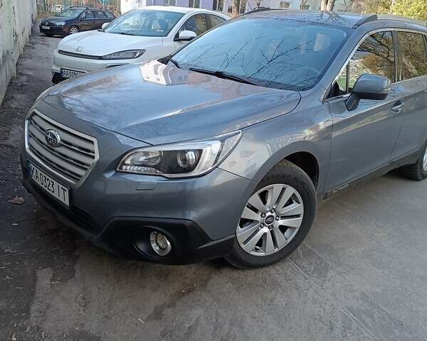 Сірий Субару Легасі, об'ємом двигуна 2 л та пробігом 152 тис. км за 12900 $, фото 1 на Automoto.ua