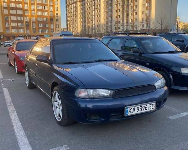 Синій Субару Легасі, об'ємом двигуна 2 л та пробігом 500 тис. км за 2000 $, фото 1 на Automoto.ua