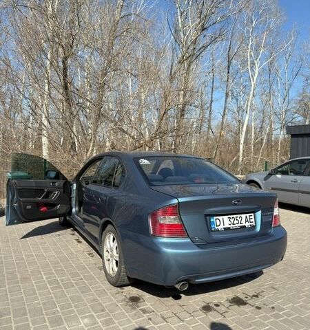 Синий Субару Легаси, объемом двигателя 2 л и пробегом 197 тыс. км за 5500 $, фото 1 на Automoto.ua