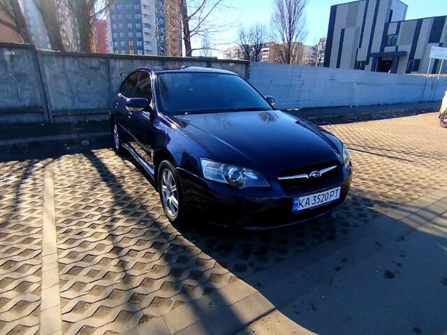 Синій Субару Легасі, об'ємом двигуна 2 л та пробігом 325 тис. км за 4600 $, фото 1 на Automoto.ua