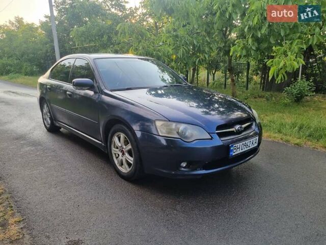 Синий Субару Легаси, объемом двигателя 2 л и пробегом 310 тыс. км за 3500 $, фото 1 на Automoto.ua