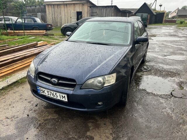 Синий Субару Легаси, объемом двигателя 2 л и пробегом 340 тыс. км за 4500 $, фото 1 на Automoto.ua
