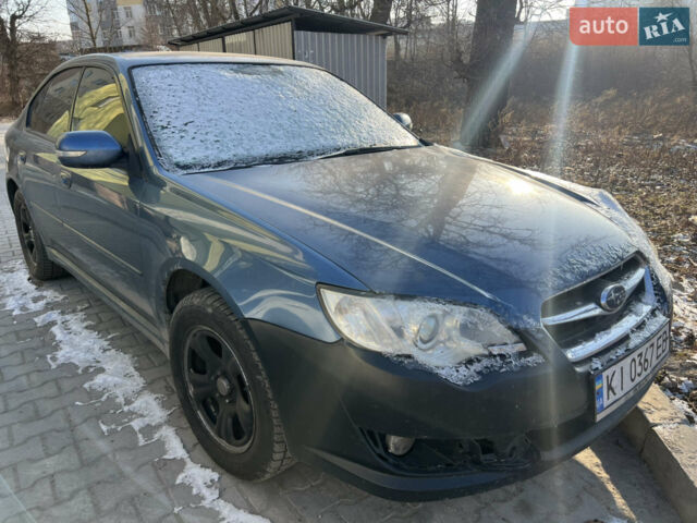 Синий Субару Легаси, объемом двигателя 2 л и пробегом 279 тыс. км за 4200 $, фото 1 на Automoto.ua