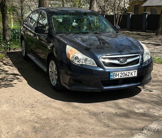 Синий Субару Легаси, объемом двигателя 2.5 л и пробегом 195 тыс. км за 7999 $, фото 1 на Automoto.ua