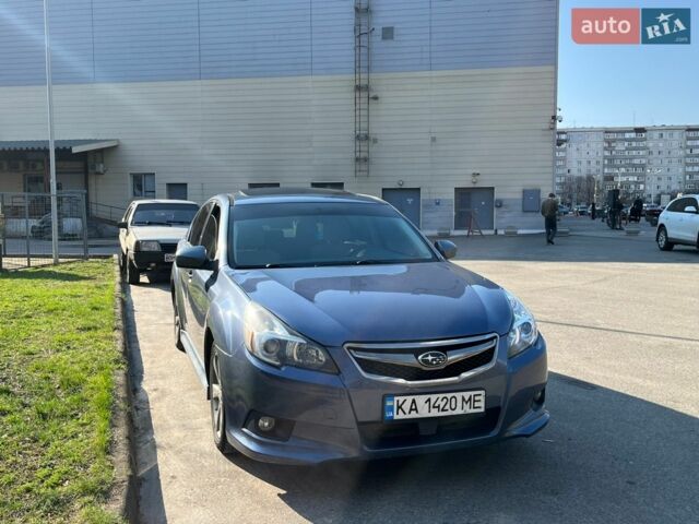 Синій Субару Легасі, об'ємом двигуна 2.46 л та пробігом 284 тис. км за 8500 $, фото 1 на Automoto.ua
