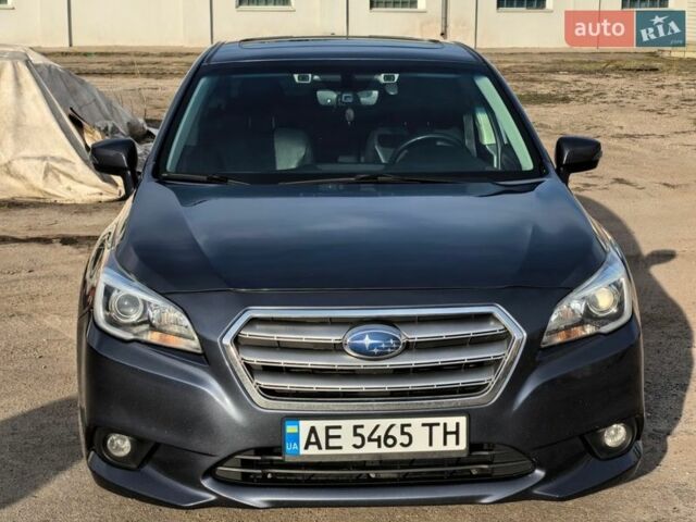 Синий Субару Легаси, объемом двигателя 2.5 л и пробегом 147 тыс. км за 15000 $, фото 1 на Automoto.ua