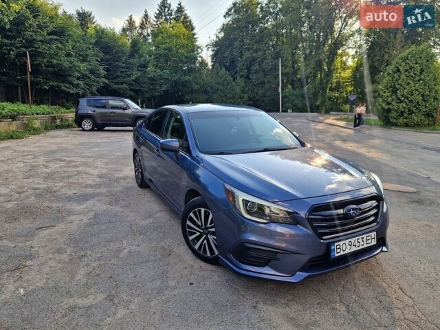 Синий Субару Легаси, объемом двигателя 2.46 л и пробегом 106 тыс. км за 12800 $, фото 1 на Automoto.ua