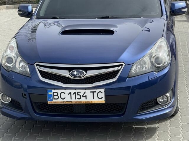 Синий Субару Легаси, объемом двигателя 2 л и пробегом 235 тыс. км за 8300 $, фото 1 на Automoto.ua