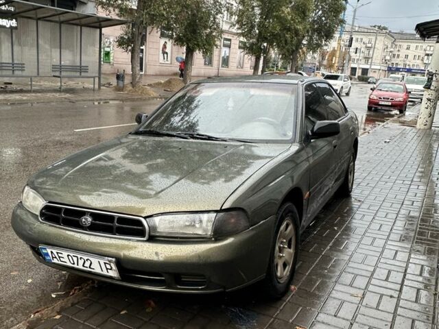 Зеленый Субару Легаси, объемом двигателя 2 л и пробегом 380 тыс. км за 1599 $, фото 1 на Automoto.ua