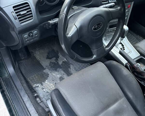 Зеленый Субару Легаси, объемом двигателя 2 л и пробегом 245 тыс. км за 4000 $, фото 1 на Automoto.ua