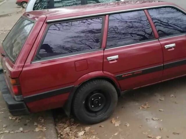 Красный Субару Леон, объемом двигателя 1.8 л и пробегом 333 тыс. км за 2400 $, фото 1 на Automoto.ua