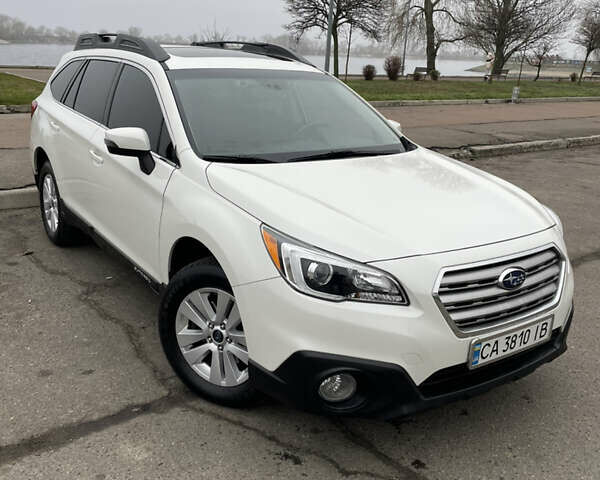 Білий Субару Аутбек, об'ємом двигуна 2.5 л та пробігом 132 тис. км за 14600 $, фото 1 на Automoto.ua