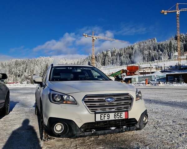 Білий Субару Аутбек, об'ємом двигуна 2 л та пробігом 339 тис. км за 12500 $, фото 1 на Automoto.ua