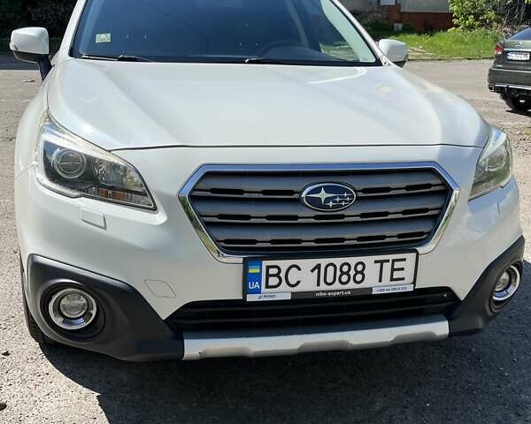 Білий Субару Аутбек, об'ємом двигуна 2 л та пробігом 346 тис. км за 11800 $, фото 1 на Automoto.ua