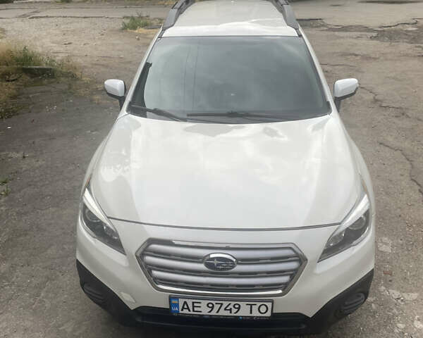 Білий Субару Аутбек, об'ємом двигуна 2.5 л та пробігом 209 тис. км за 12400 $, фото 1 на Automoto.ua