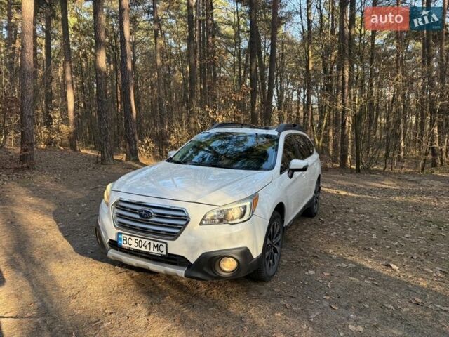 Белый Субару Аутбек, объемом двигателя 2.5 л и пробегом 160 тыс. км за 18300 $, фото 1 на Automoto.ua