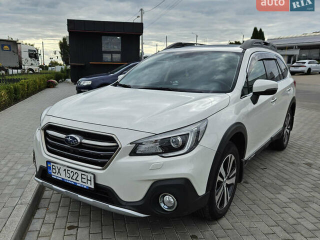 Білий Субару Аутбек, об'ємом двигуна 2.5 л та пробігом 92 тис. км за 26000 $, фото 1 на Automoto.ua