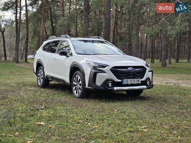 Білий Субару Аутбек, об'ємом двигуна 2.4 л та пробігом 33 тис. км за 33200 $, фото 1 на Automoto.ua