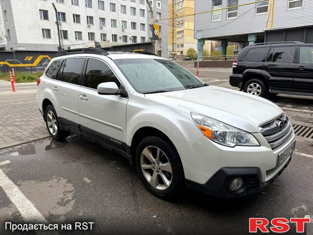 Білий Субару Аутбек, об'ємом двигуна 2.5 л та пробігом 220 тис. км за 12499 $, фото 1 на Automoto.ua