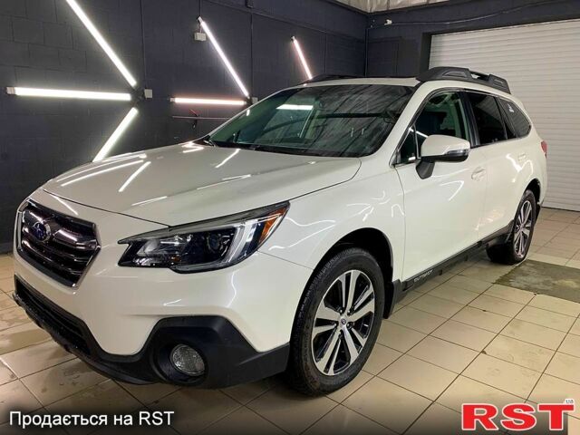 Белый Субару Аутбек, объемом двигателя 2.5 л и пробегом 84 тыс. км за 18999 $, фото 1 на Automoto.ua