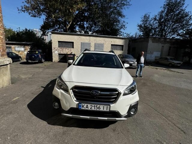 Білий Субару Аутбек, об'ємом двигуна 0 л та пробігом 2 тис. км за 18800 $, фото 1 на Automoto.ua