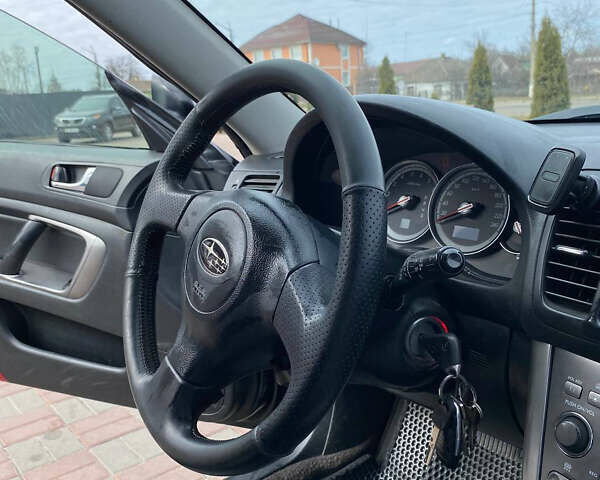 Черный Субару Аутбек, объемом двигателя 2.5 л и пробегом 283 тыс. км за 5800 $, фото 1 на Automoto.ua