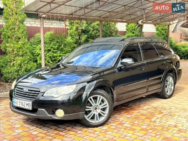 Черный Субару Аутбек, объемом двигателя 2.46 л и пробегом 225 тыс. км за 5900 $, фото 1 на Automoto.ua