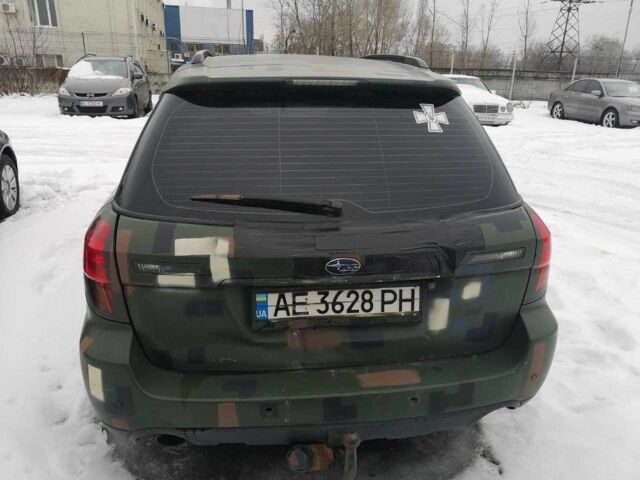 Черный Субару Аутбек, объемом двигателя 2.5 л и пробегом 253 тыс. км за 3918 $, фото 1 на Automoto.ua