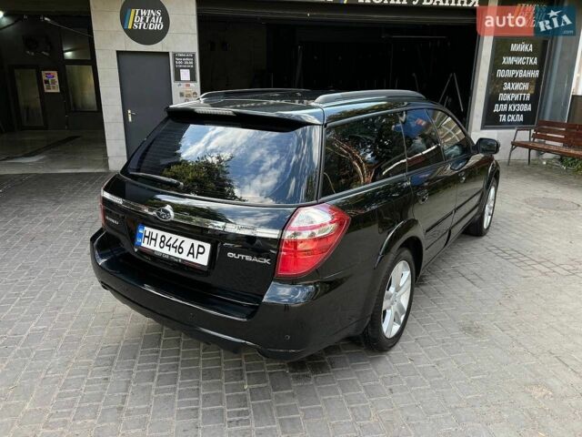 Черный Субару Аутбек, объемом двигателя 2.5 л и пробегом 187 тыс. км за 6500 $, фото 1 на Automoto.ua