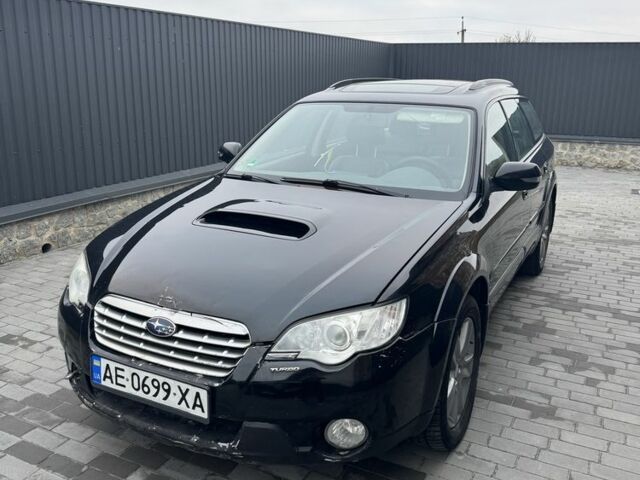 Черный Субару Аутбек, объемом двигателя 2 л и пробегом 255 тыс. км за 2700 $, фото 1 на Automoto.ua