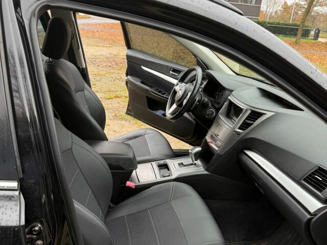 Черный Субару Аутбек, объемом двигателя 2.5 л и пробегом 123 тыс. км за 9286 $, фото 1 на Automoto.ua