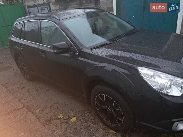 Черный Субару Аутбек, объемом двигателя 2.5 л и пробегом 192 тыс. км за 11000 $, фото 1 на Automoto.ua