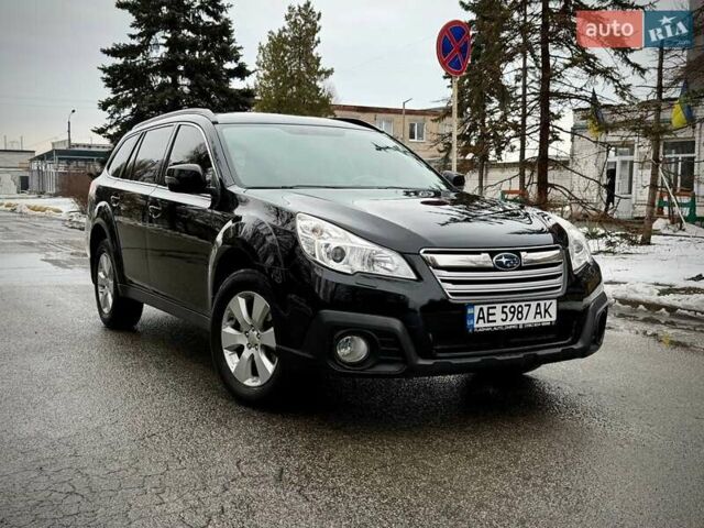 Чорний Субару Аутбек, об'ємом двигуна 2.46 л та пробігом 153 тис. км за 10900 $, фото 1 на Automoto.ua