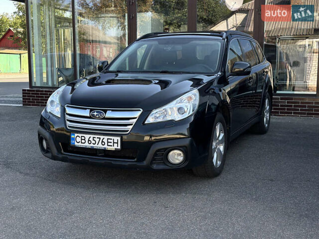 Чорний Субару Аутбек, об'ємом двигуна 2 л та пробігом 295 тис. км за 9400 $, фото 1 на Automoto.ua