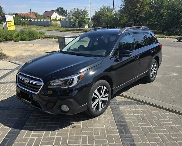 Чорний Субару Аутбек, об'ємом двигуна 2.5 л та пробігом 31 тис. км за 19800 $, фото 1 на Automoto.ua