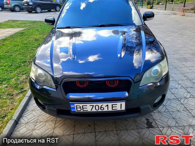 Чорний Субару Аутбек, об'ємом двигуна 3 л та пробігом 304 тис. км за 6500 $, фото 1 на Automoto.ua